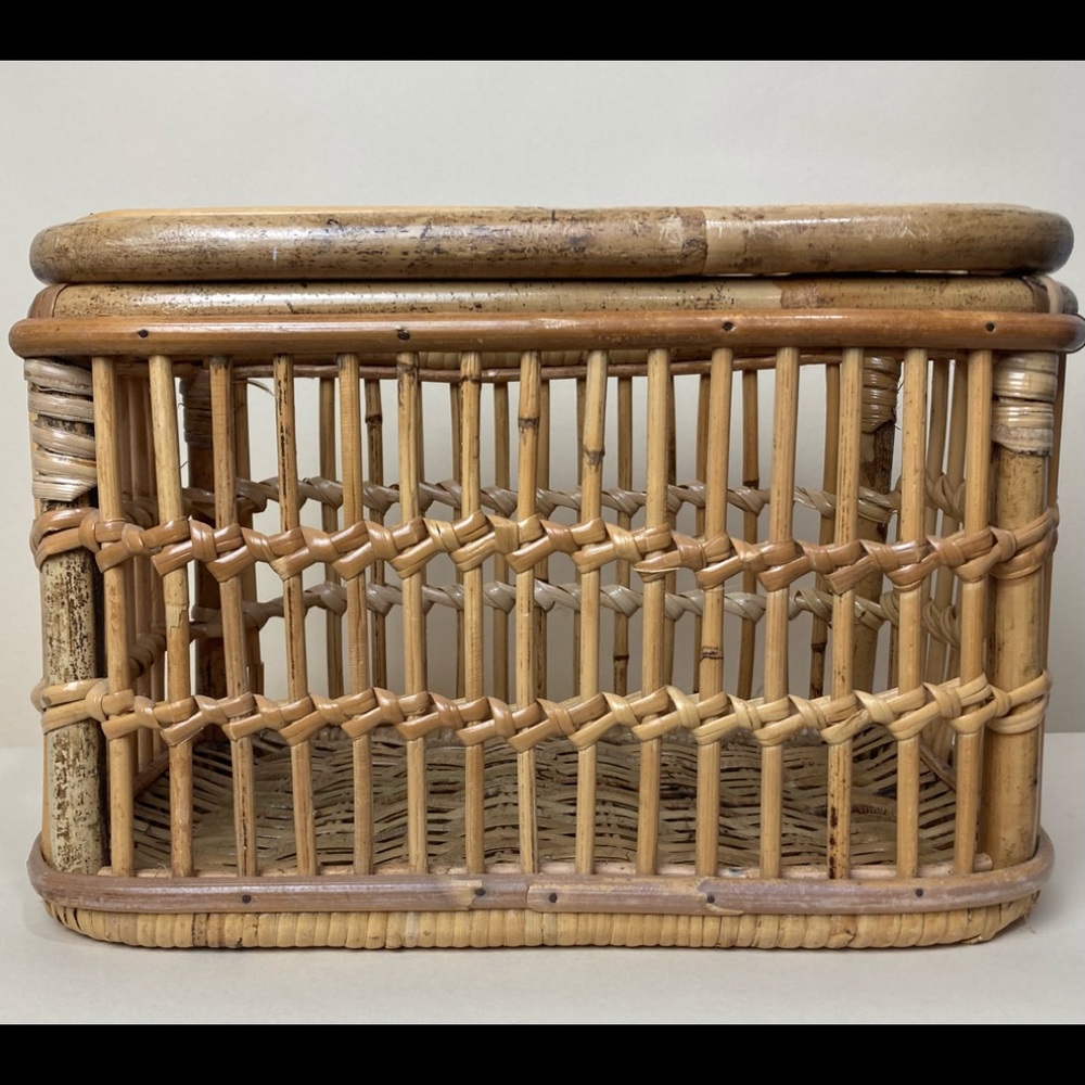 Vintage Bamboo Wicker Basket Chest with hinged lid